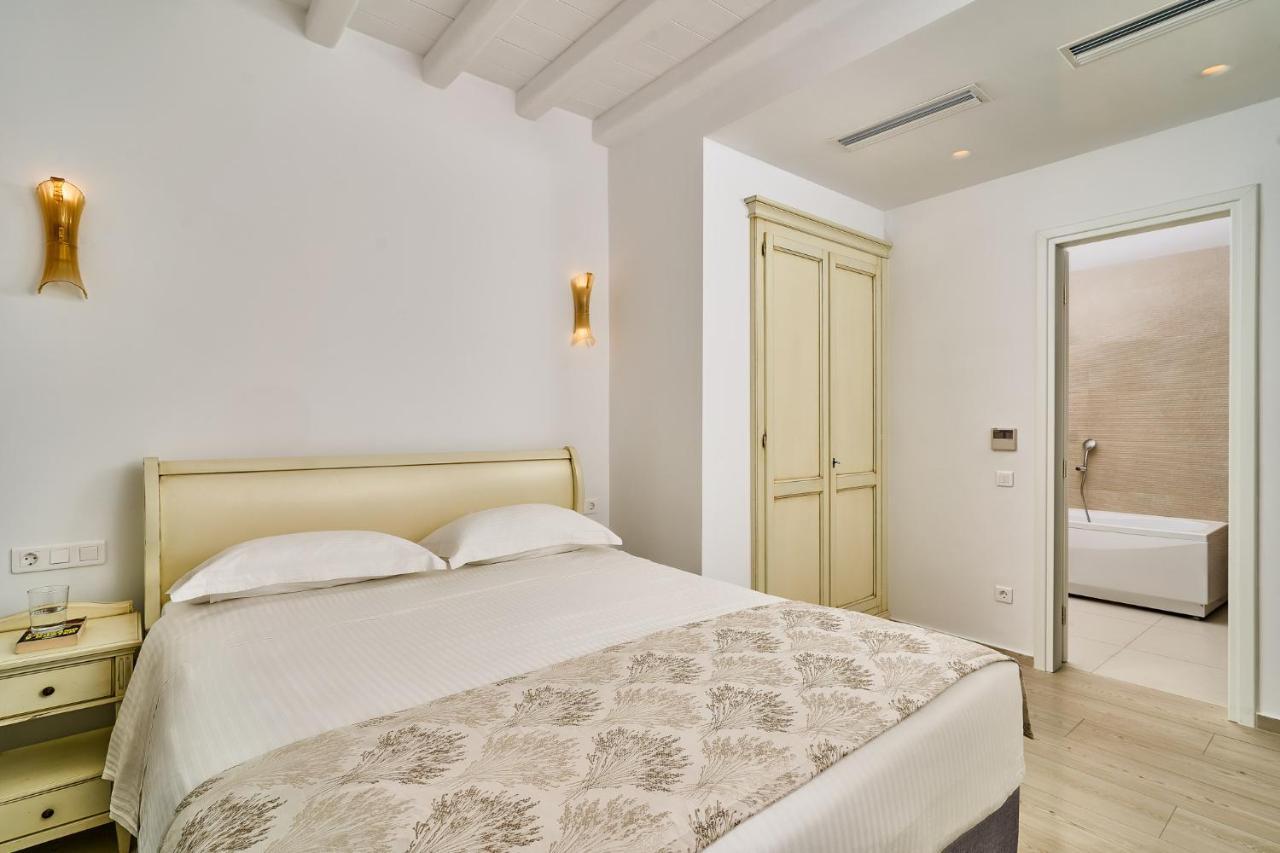 Arte & Mare Elia Luxury Suites And Villas Buitenkant foto